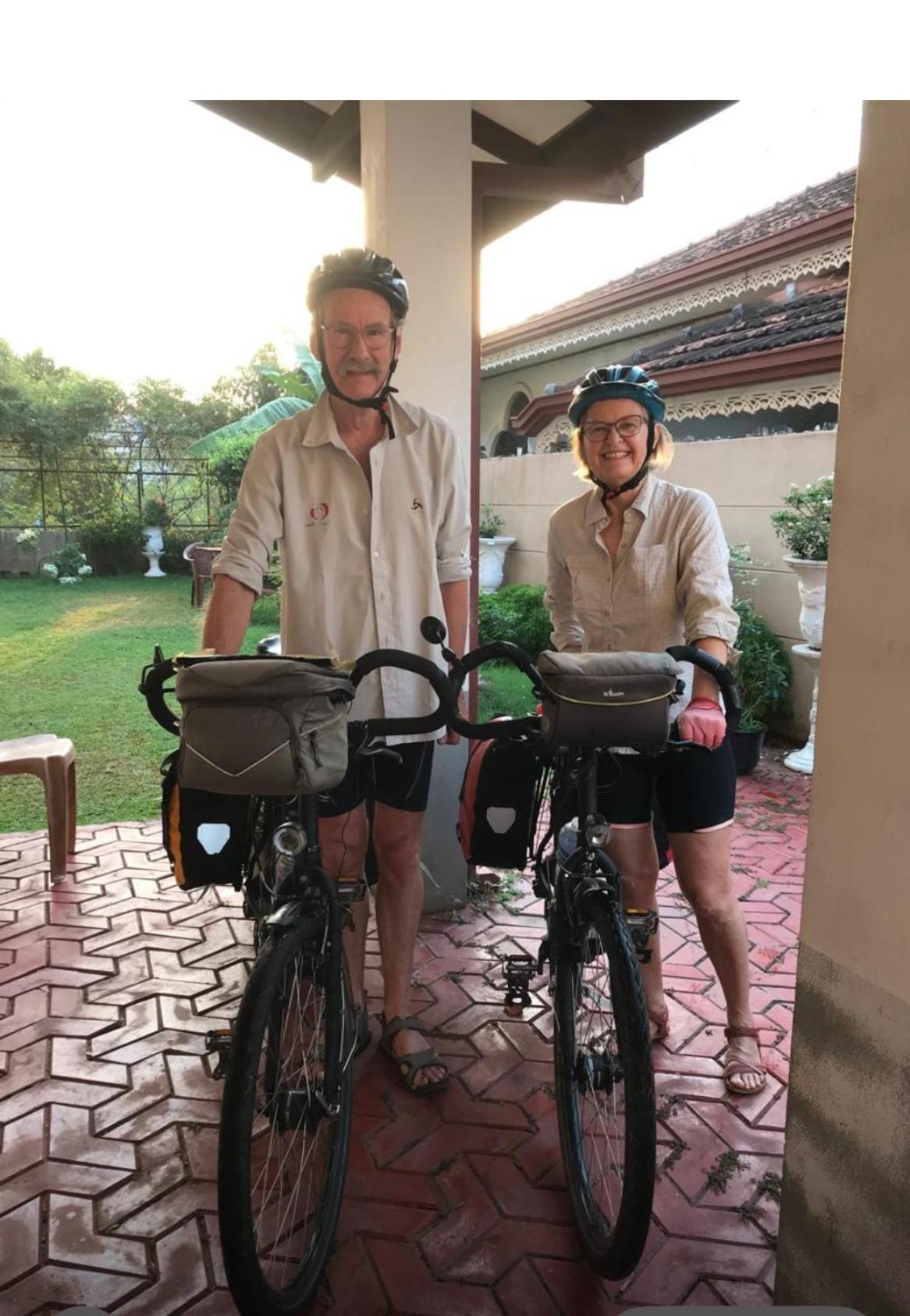 Ryan Residence & Restaurant 尼甘布 外观 照片